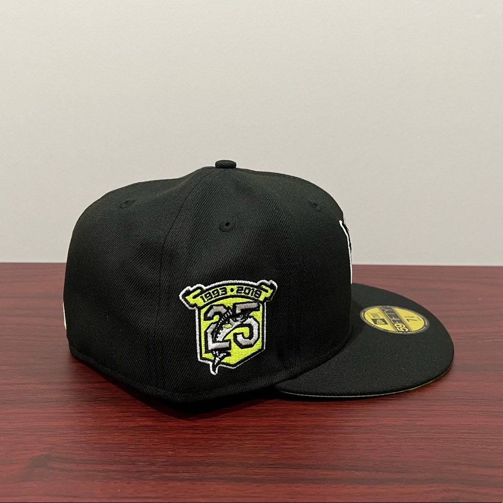 New Era, 59Fifty Fitted Hat, Florida Marlins 25th Anniversary, Black, Green - Picture 3 of 10